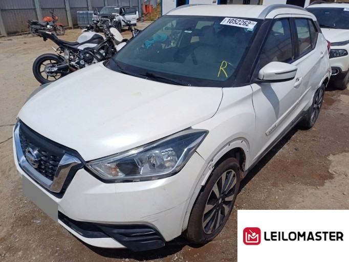 NISSAN KICKS 16/17