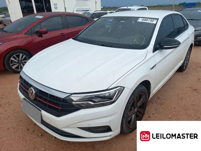 VOLKSWAGEN JETTA 18/19