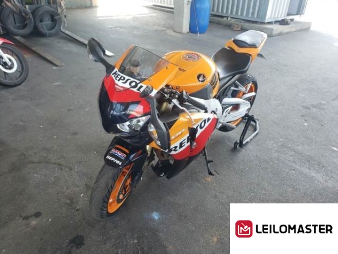 HONDA CBR 1000RR FIREBLADE 11/11