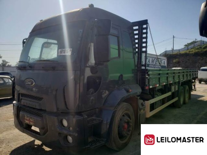 FORD CARGO 2431 18/19