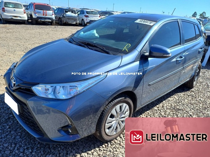 TOYOTA YARIS 23/24