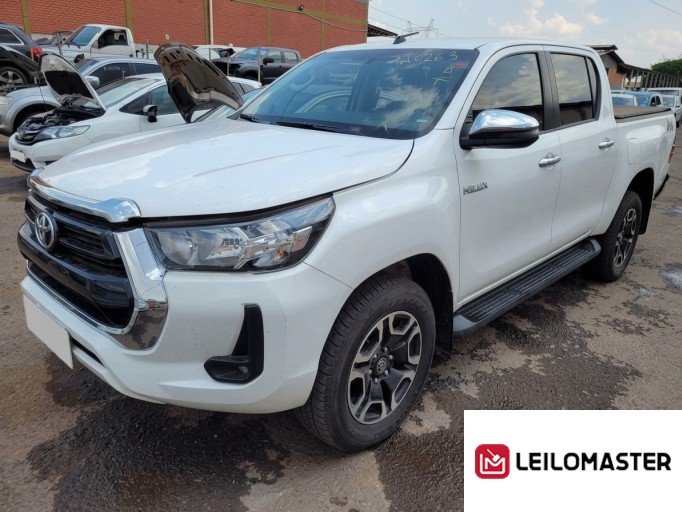 TOYOTA HILUX 21/21